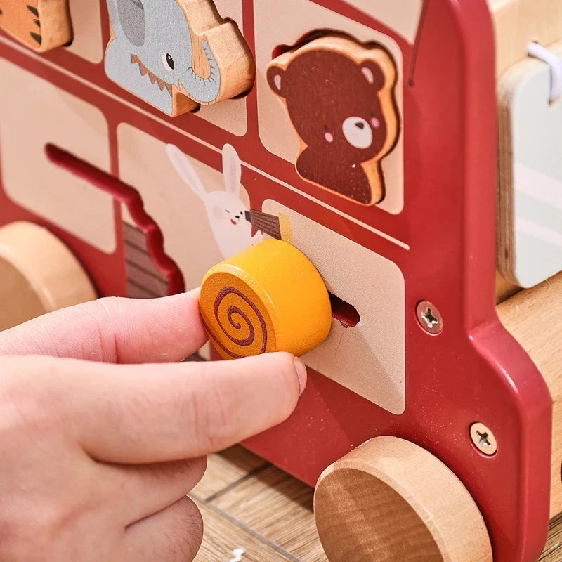 Busy board - Le bus des animaux Le coffre à jouets