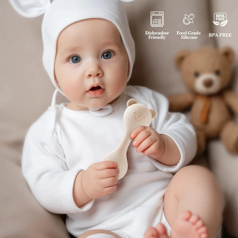 hochet ourson en silicone Le coffre à jouets