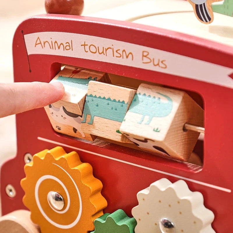Busy board - Le bus des animaux Le coffre à jouets
