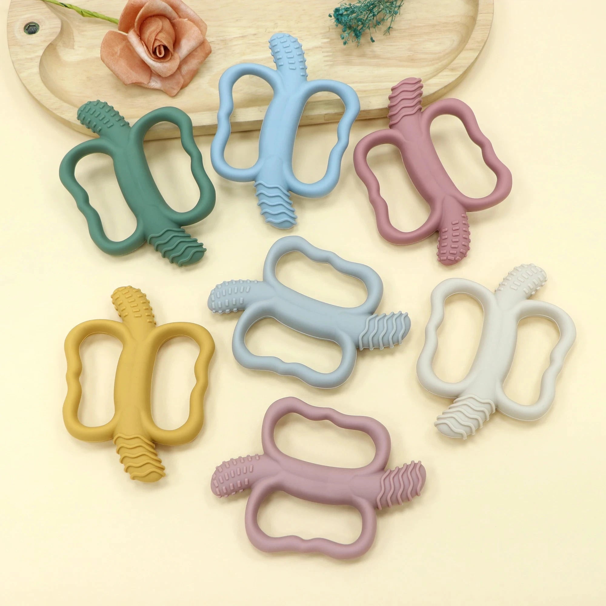 Anneau apaisant banane – Jouet de dentition bébé Le coffre à jouets