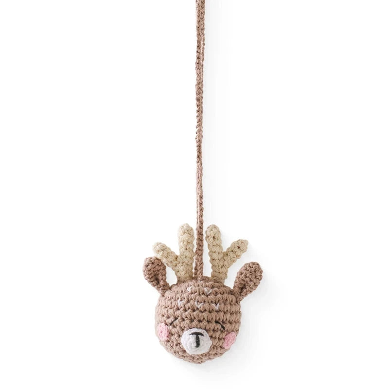 Animaux en crochet à suspendre Le coffre à jouets