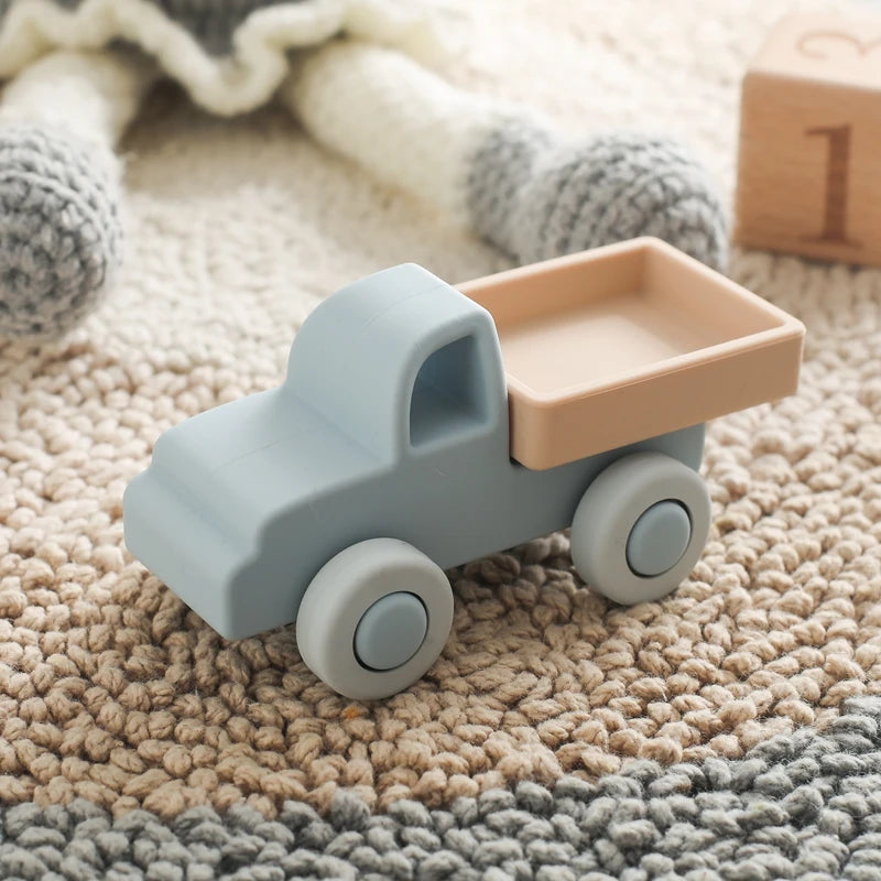 Montessori bébé Silicone voiture jouets 0 12 mois nouveau-né bébé choses Silicone bébé anneau de dentition jouet voiture jouet éducatif blocs de Silicone Le coffre à jouets